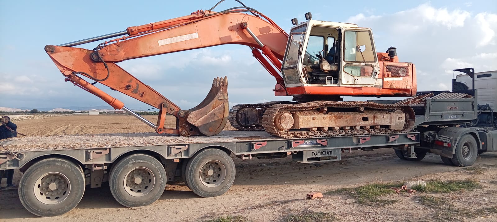 Arrivée pelle Thala